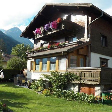 Bed and Breakfast Monika Steiner Matrei in Osttirol Exterior foto