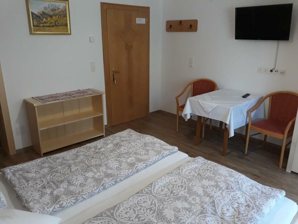 Bed and Breakfast Monika Steiner Matrei in Osttirol Exterior foto